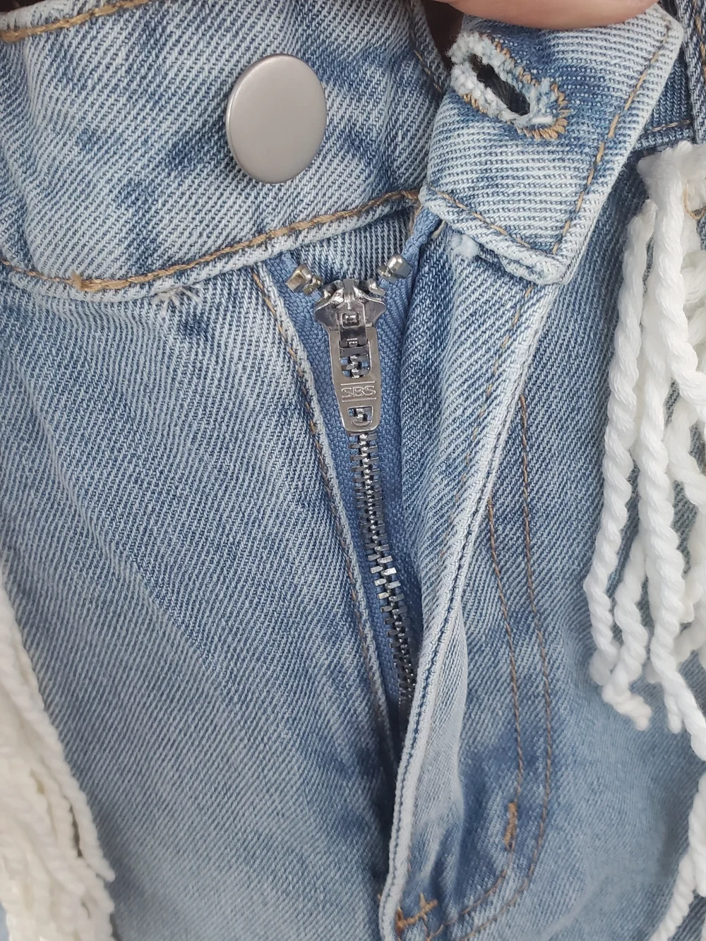 SHEIN Light Blue Denim Fringe High-Rise Shorts - Picture 5 of 5
